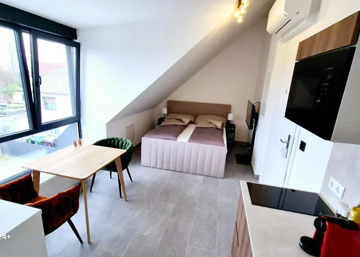 Lenkev Living Aparts, Free Parking! Apartman