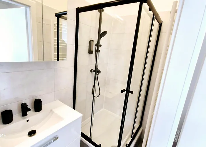 Lenkev Living Aparts, Free Parking! Apartment